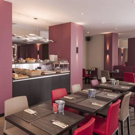 Hotel Les Nations 3*